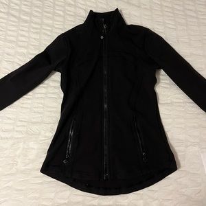 Black lulu jacket